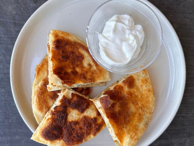 Easy Chicken Quesadillas (Ready in 25&nbsp;Minutes)